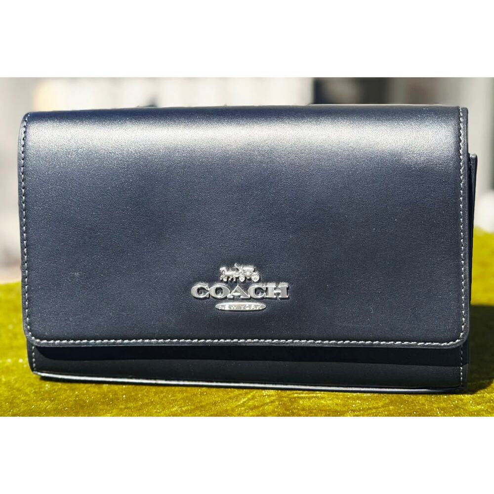 ✨ NWT - Coach Small Flap Clutch Crossbody Bag in Black Leather (Style CP034)